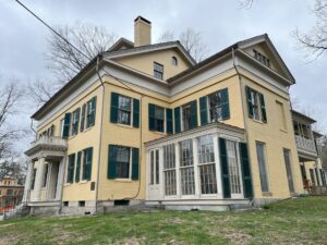 Read more about the article Visiting Emily Dickinson’s home in Amherst, Massachusetts